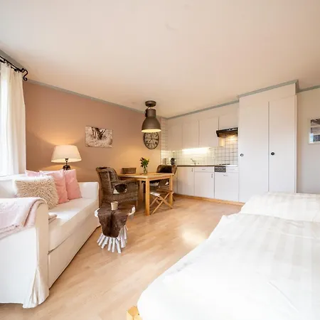 5301 Renoviertes Und Stilvoll Eingerichtetes Fuer Erholsame Ferien Apartamento Vulpera